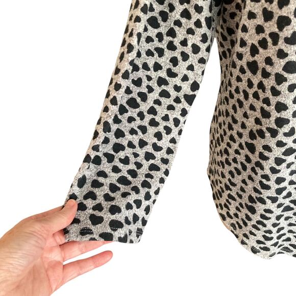 For the Republic Gray Black Hearts Knit Top Sz 2X Casual Lounge Soft Cozy Warm - Picture 4 of 7